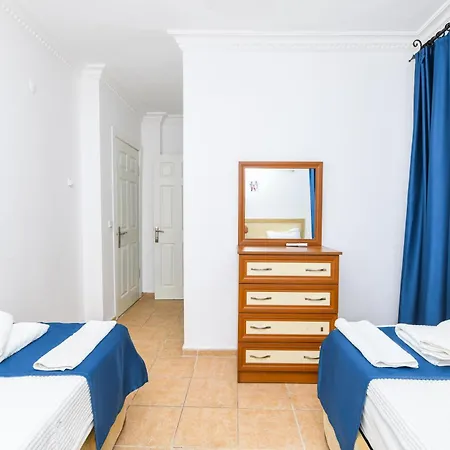 Papatya Hotel *